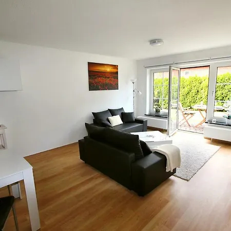 Ferienwohnung Landhus Apartment Alt Schwerin